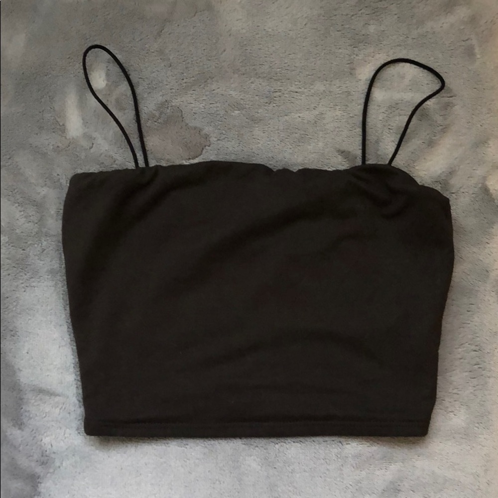 black crop top